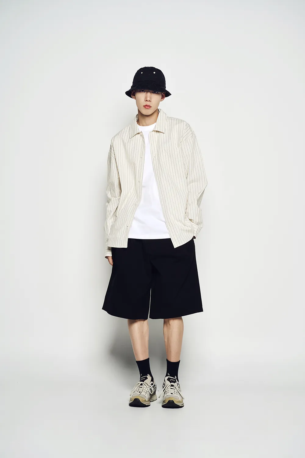 Quần Short Wide Chino Đen - Ảnh 2
